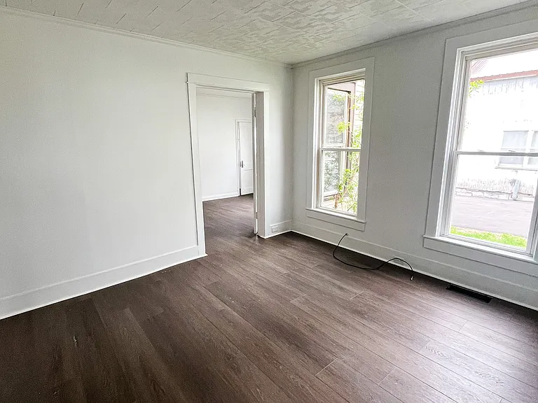 611 Cooper St — Photo 5