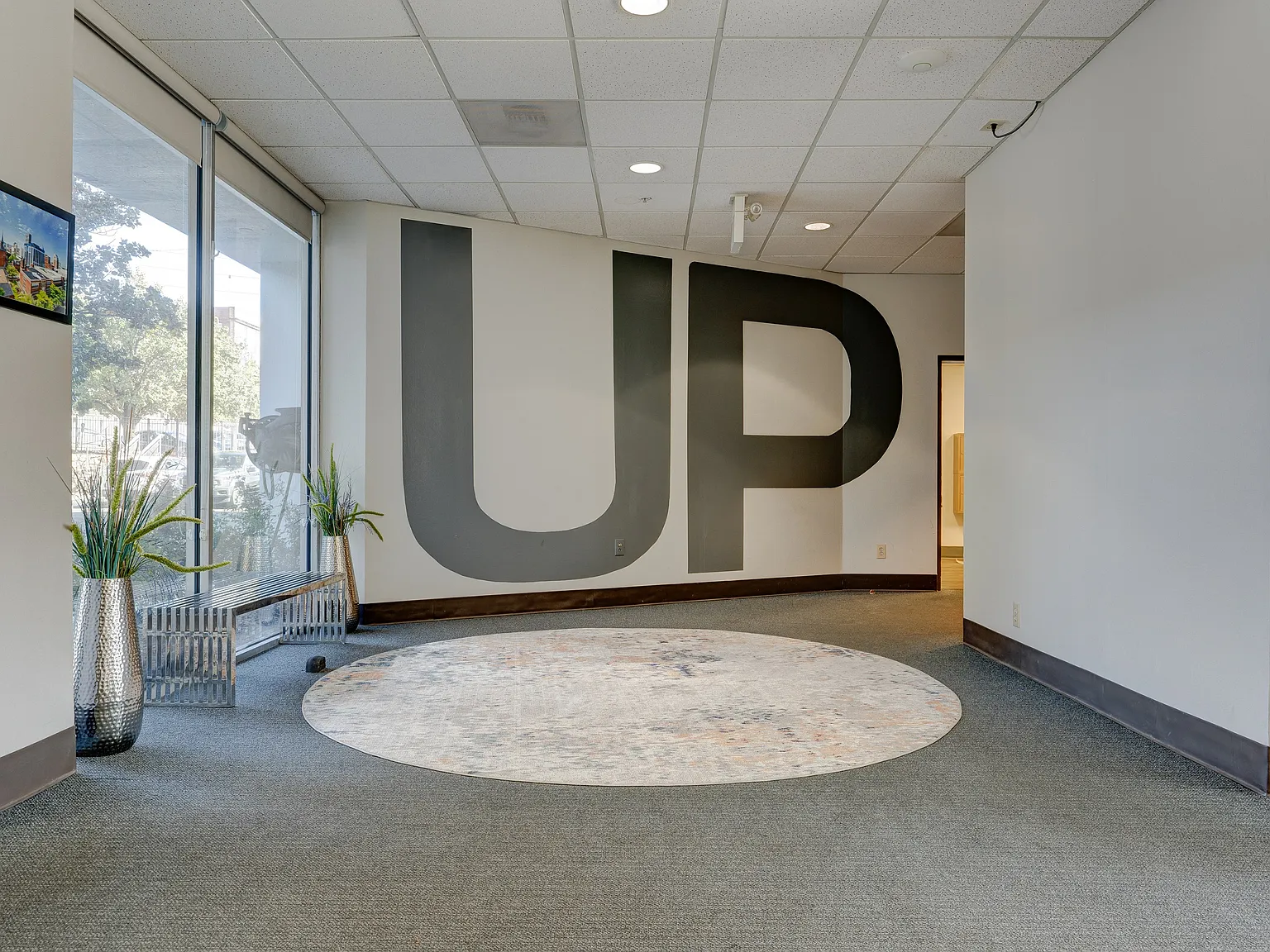 University Place — photo 9