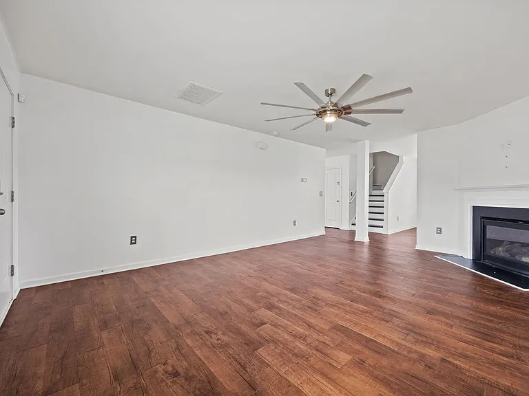239 Battery Way — Photo 13