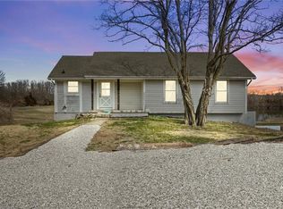 33470 W 163rd St, Lawson, MO 64062