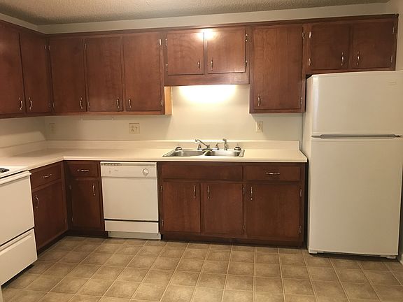 4th image of 2804 Cobalt Dr