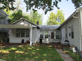 412 Division St, Burlington, IA 52601