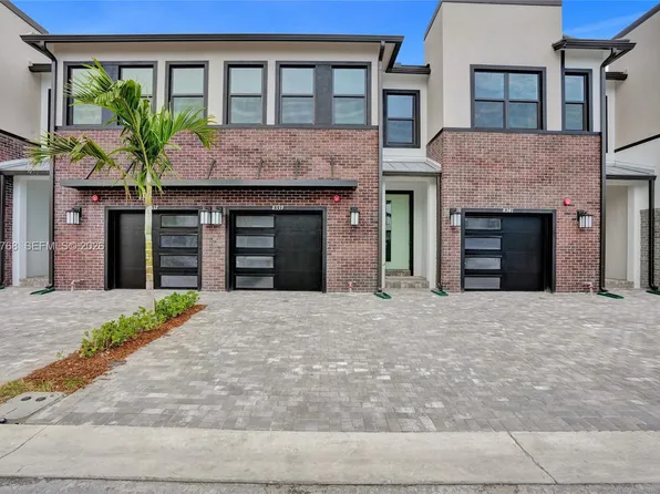 8339 NW 7th Pl, Fort Lauderdale, FL 33324