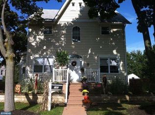 145 Ridgeway Ave, Norwood, PA 19074