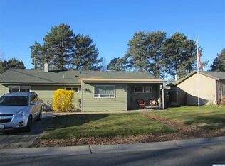 361 Cottonwood Dr, Richland, WA