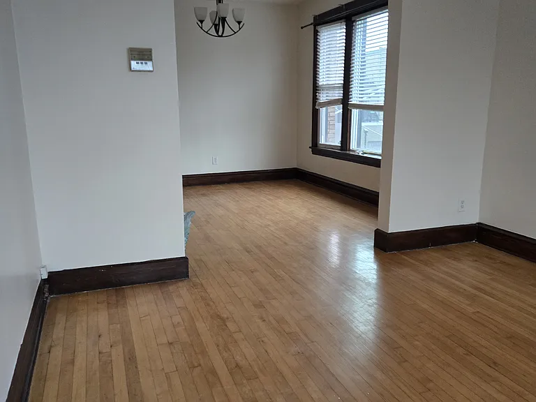 3259 W Potomac Ave #2 — Photo 5