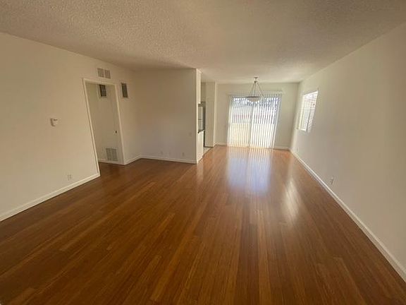 2nd image of 1339 Federal Ave APT 8