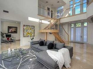 2800 NE 23rd St, Pompano Beach, FL 33062