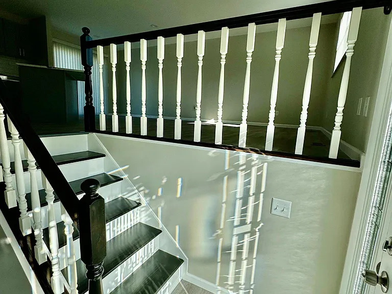 1542 E Meadowbrook Dr — Photo 29