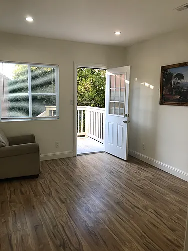 211 Miramar Ave #3 Photo 1 211 Miramar Ave #3 Photo 1