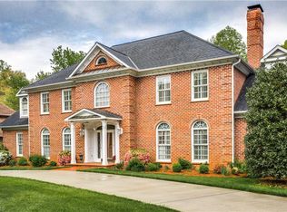 402 Willoughby Blvd, Greensboro, NC 27408