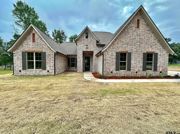 215 Clara Ln, Kilgore, TX 75662