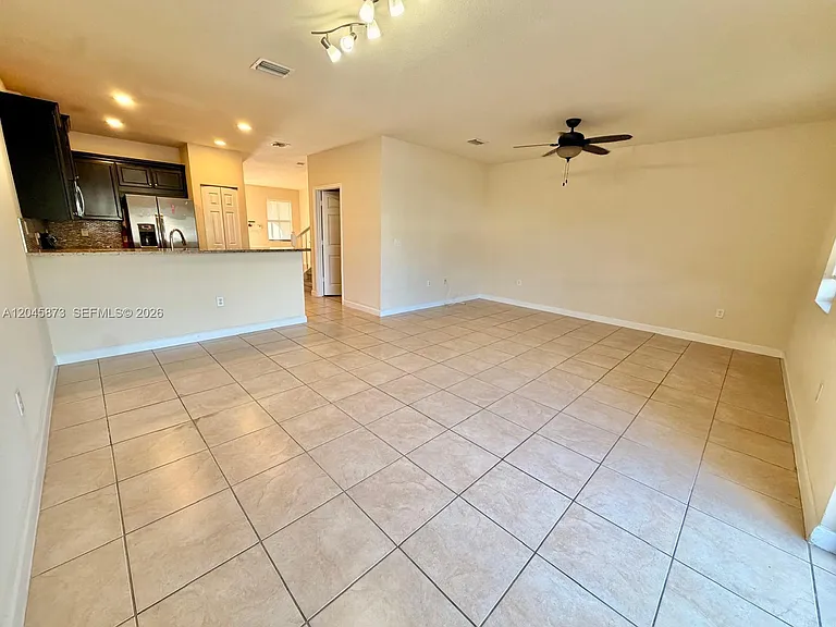 8965 NW 98th Ave — Photo 9