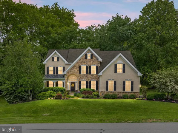 130 Waterfall Ln, Landenberg, PA 19350