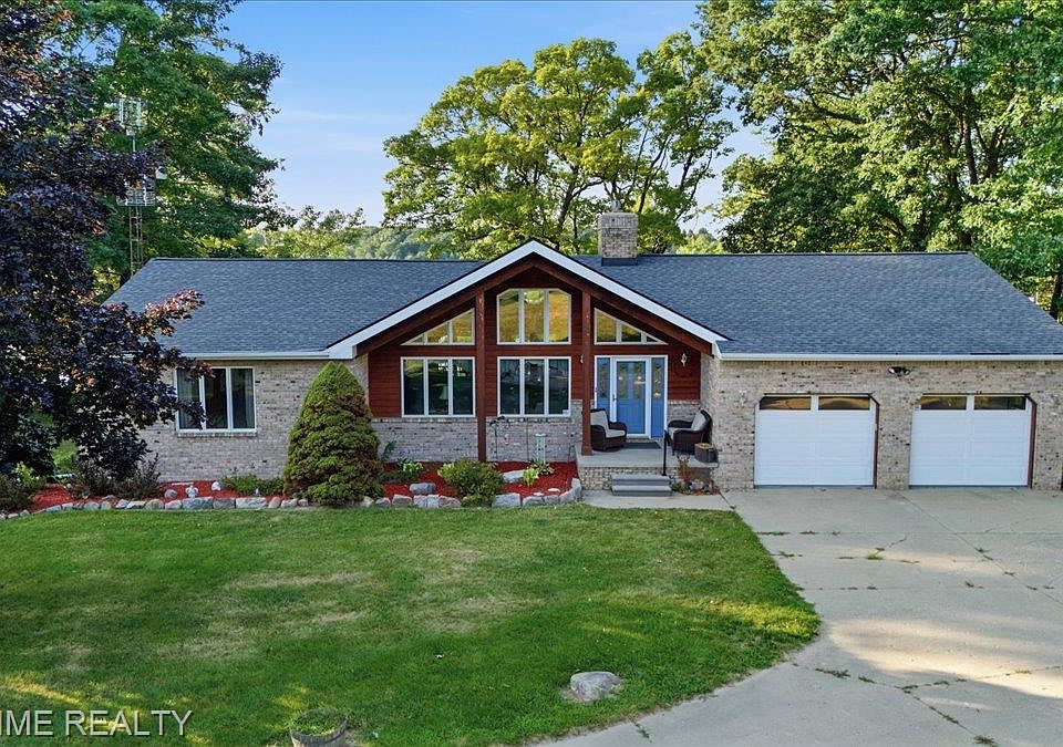 1st image of 4200 Pierce Rd
