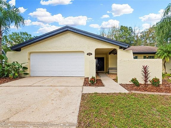2nd image of 15644 Bear Creek Dr