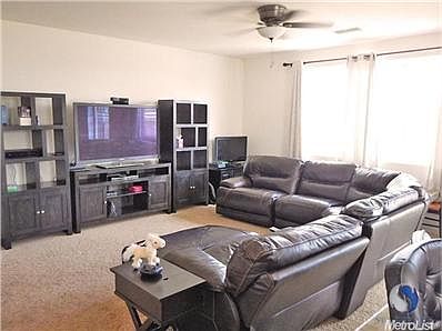 3rd image of 2446 Westhill Dr