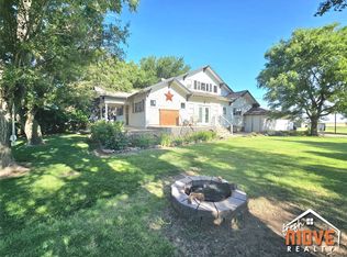 5106 L Rd, Plains, KS 67869