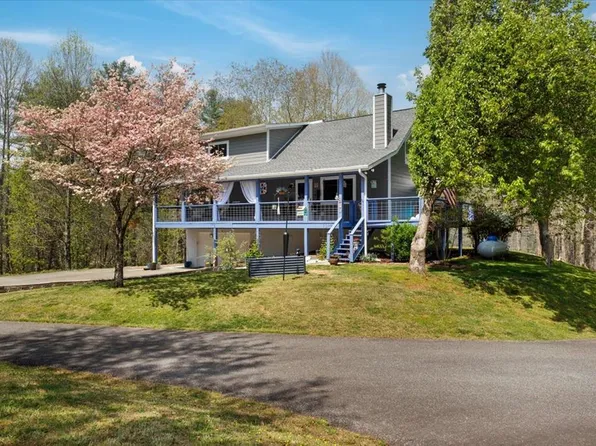 900 Beverly Blvd, Murphy, NC 28906