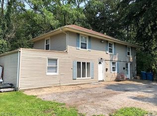 223 N Main St #225, Amherst, OH 44001