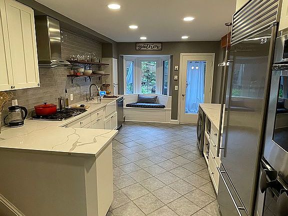 2nd image of 12113 Whippoorwill Ln