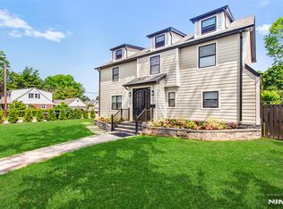 309 E Clinton Ave, Bergenfield, NJ 07621
