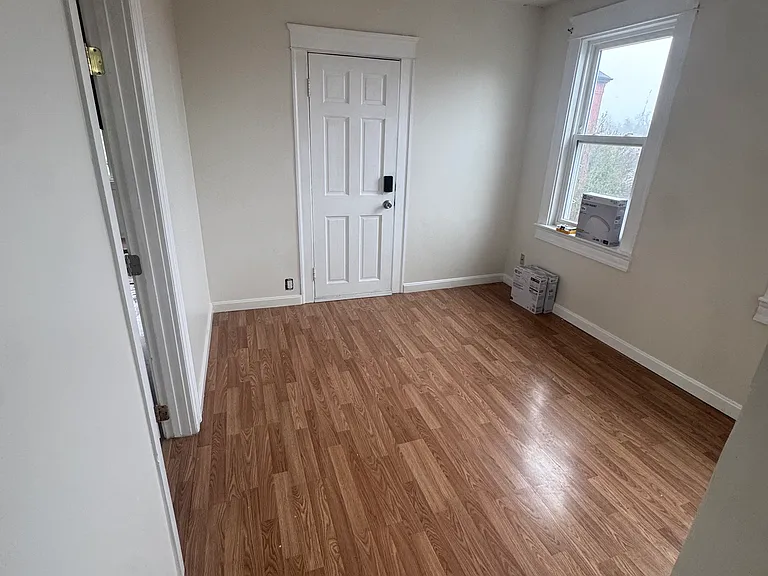 37 Adams St #2 — Photo 6