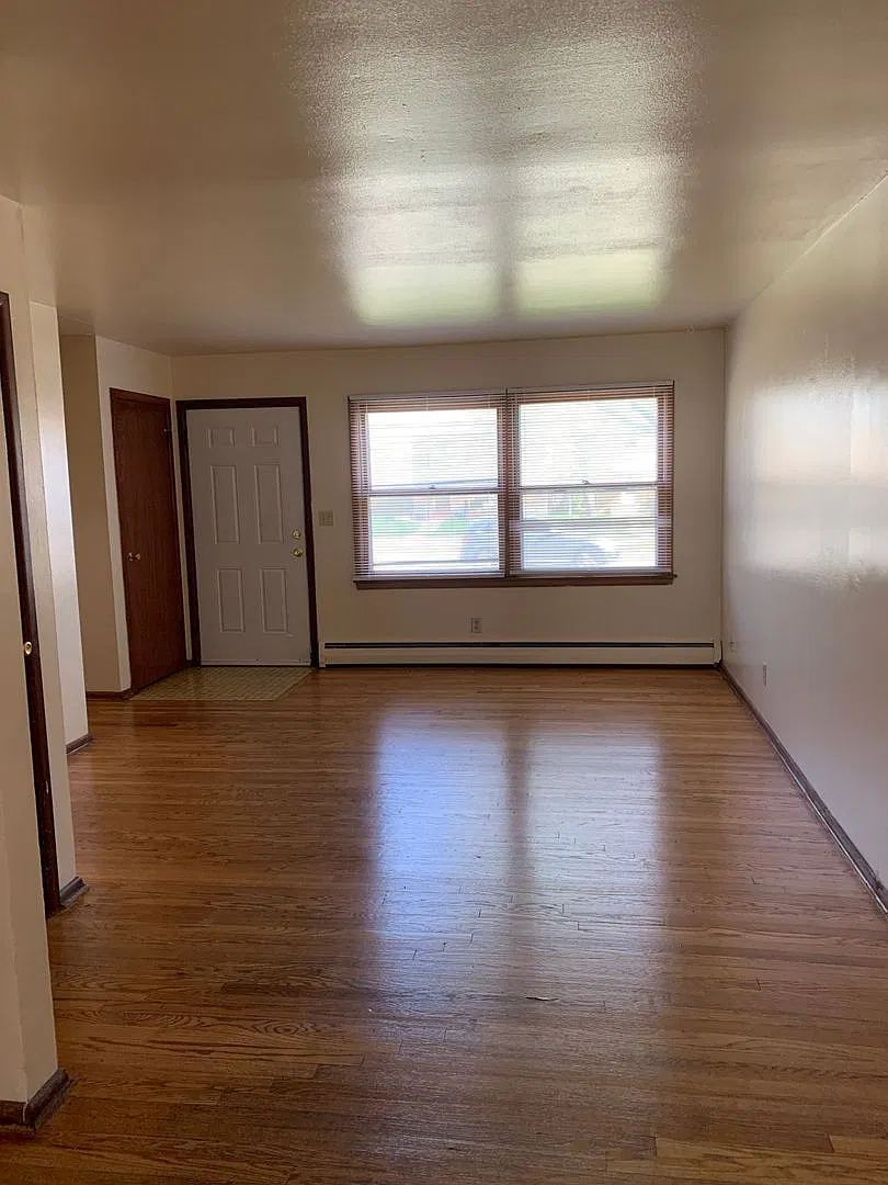 Hampton Townhouses — Photo 1