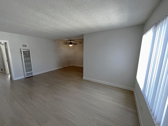 3rd image of 20903-07 Amie Ave
