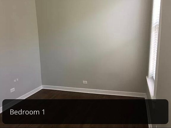5th image of 656 W Belden Ave #200