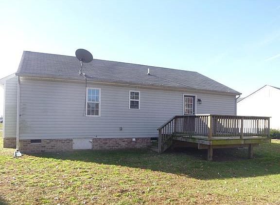 3rd image of 2542 Parrish St