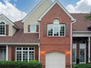 22 Schmidt Cir #22, Watchung, NJ 07069