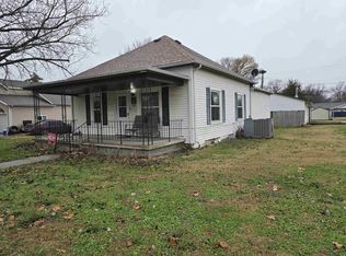 301 S Freeborn St, Marion, KS 66861