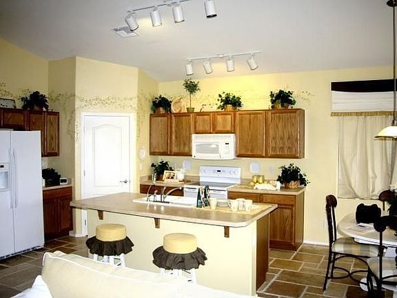 5th image of 1518 W Agrarian Hills Dr