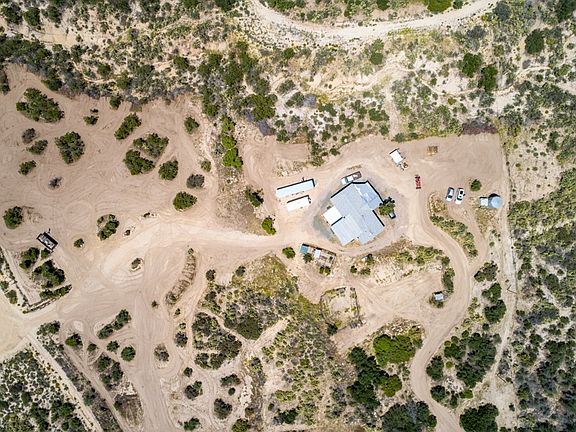 2nd image of 2552 Alta Viva Ln