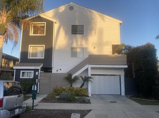 2166 Chestnut Ave #205, Long Beach, CA 90806