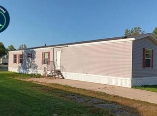 63 Willow St, Crestline, OH 44827