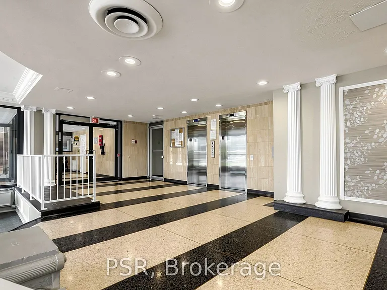 240 Markland Dr #210 — Photo 22