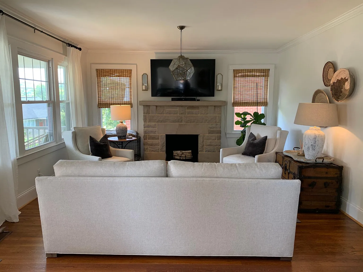 2905 Berkley Dr — Photo 2