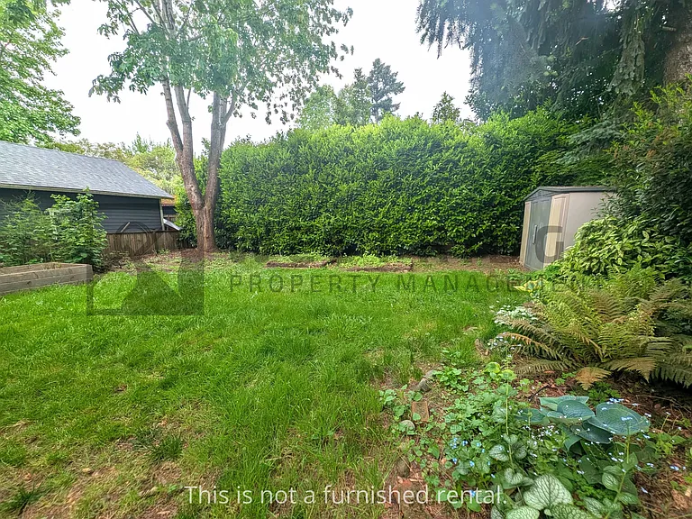3944 SE 33rd Pl — Photo 2