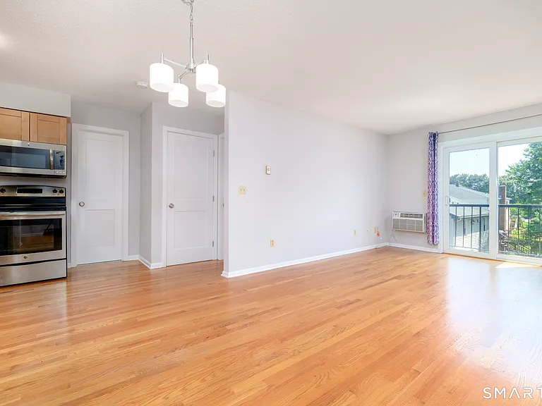 155 Short Beach Rd #201 — Photo 5