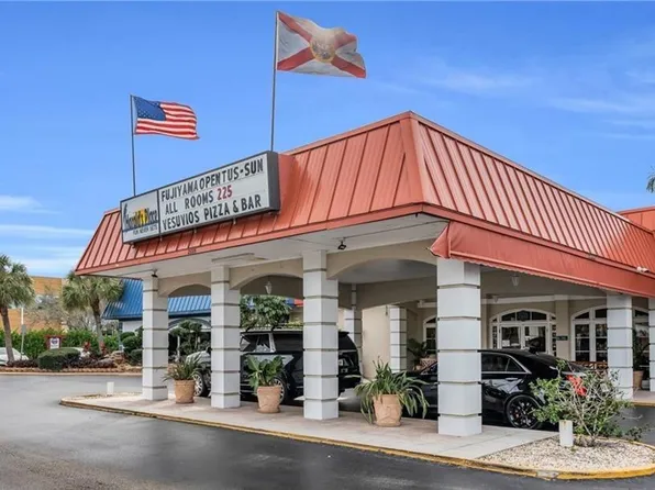 2555 9th ST N #139, NAPLES, FL 34103