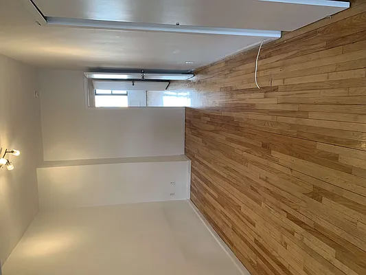 Rented by Flatiron Real Estate Advisors LLC | media 12