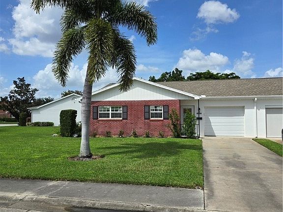 3rd image of 1273 Myerlee Country Club Blvd Unit 8A
