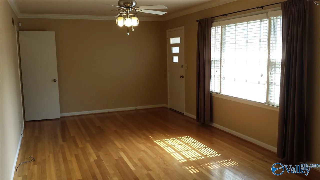 3 bed, 2.0 bath, 1252 sqft, $1,495 — Photo 4