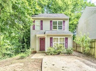 907 Bragg St, Raleigh, NC 27610