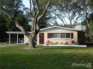 1216 66th St NW, Bradenton, FL 34209