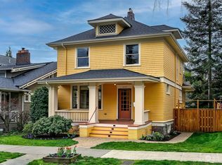 6129 Brooklyn Ave NE, Seattle, WA
