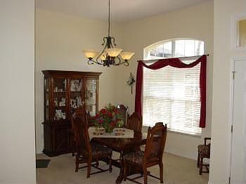 4th image of 2581 Colonel Ford Dr
