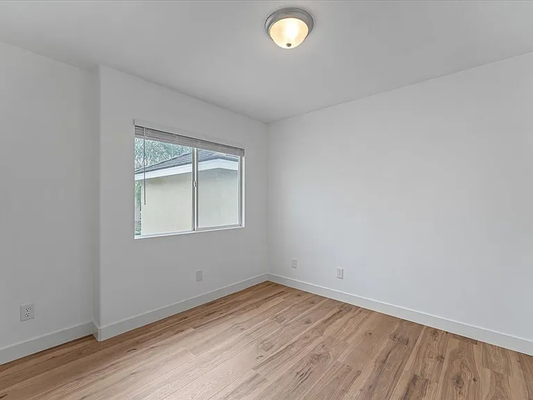 14 Gala Ct — Photo 12